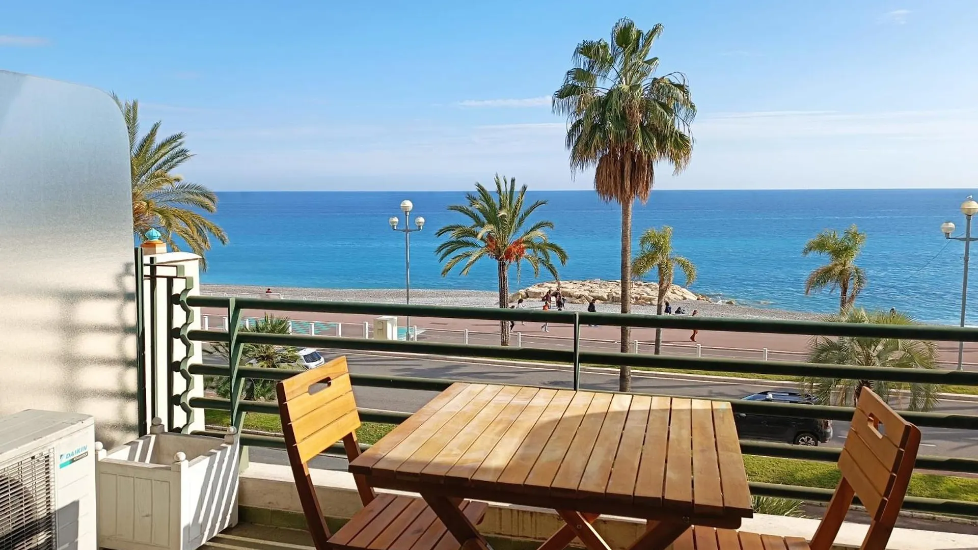 Charming T1 With Terrace And Sea View Apartment Nice