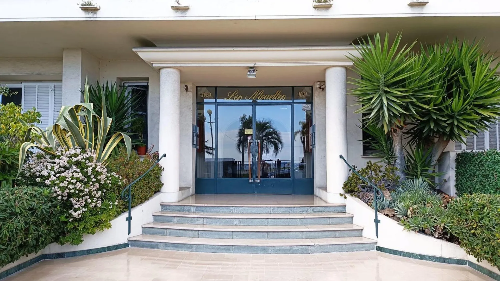 Charming T1 With Terrace And Sea View Apartment Nice